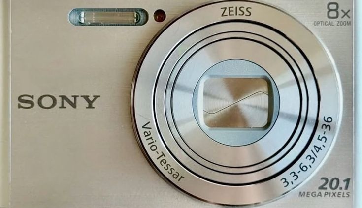 digital camera